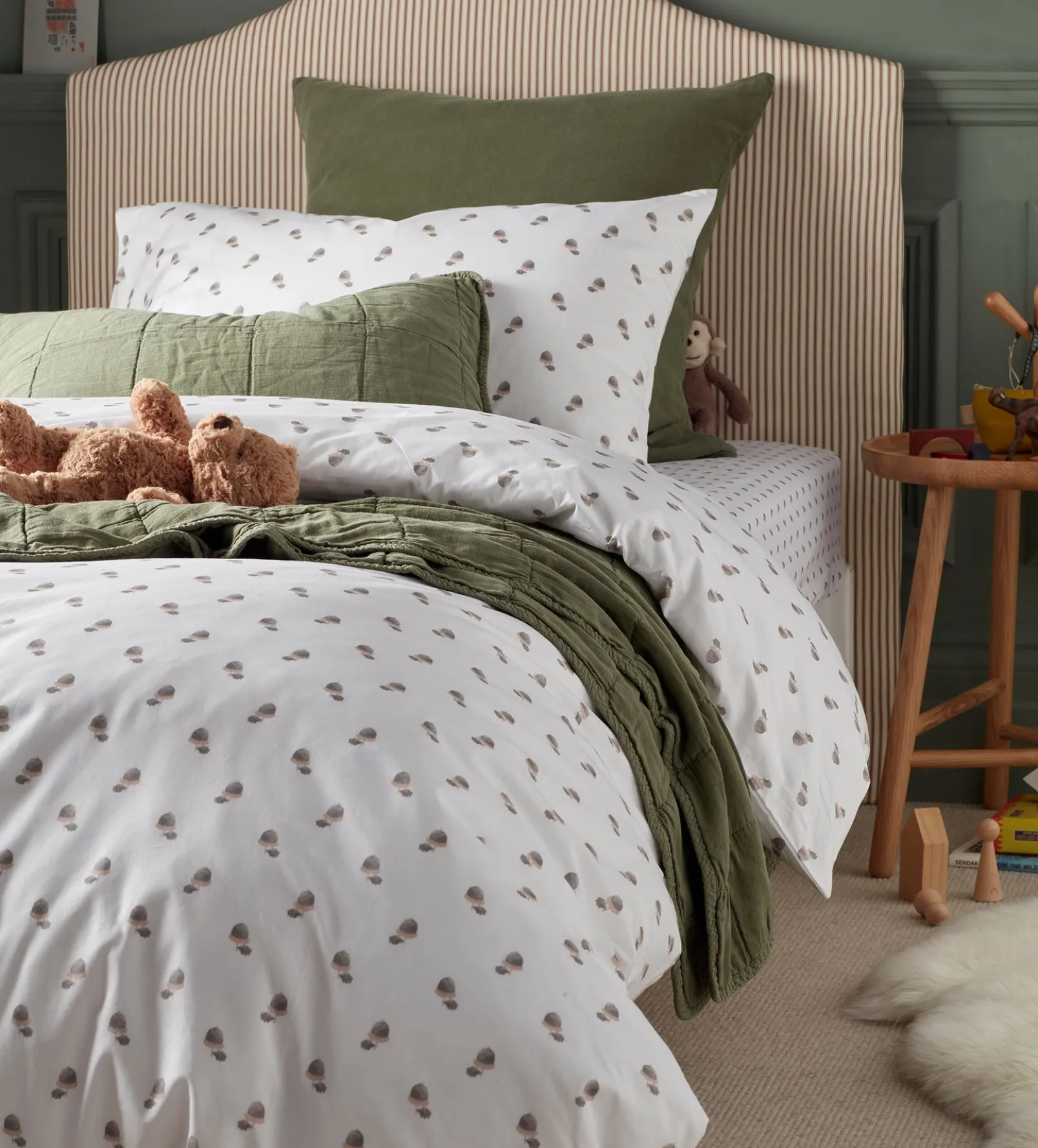 Acorn 100% Organic Cotton Housewife Pillowcase