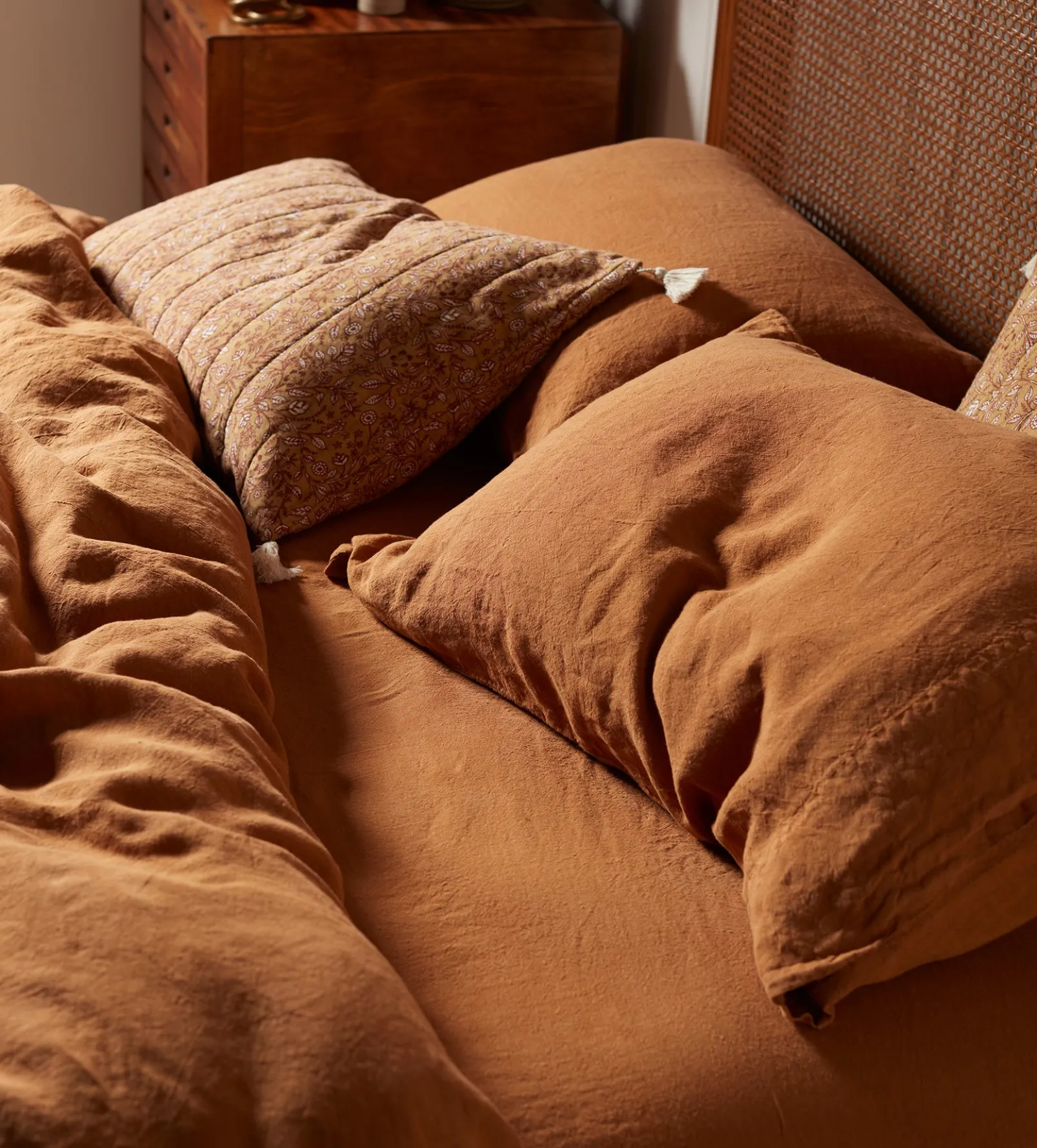 Amber 100% Linen Fitted Sheet