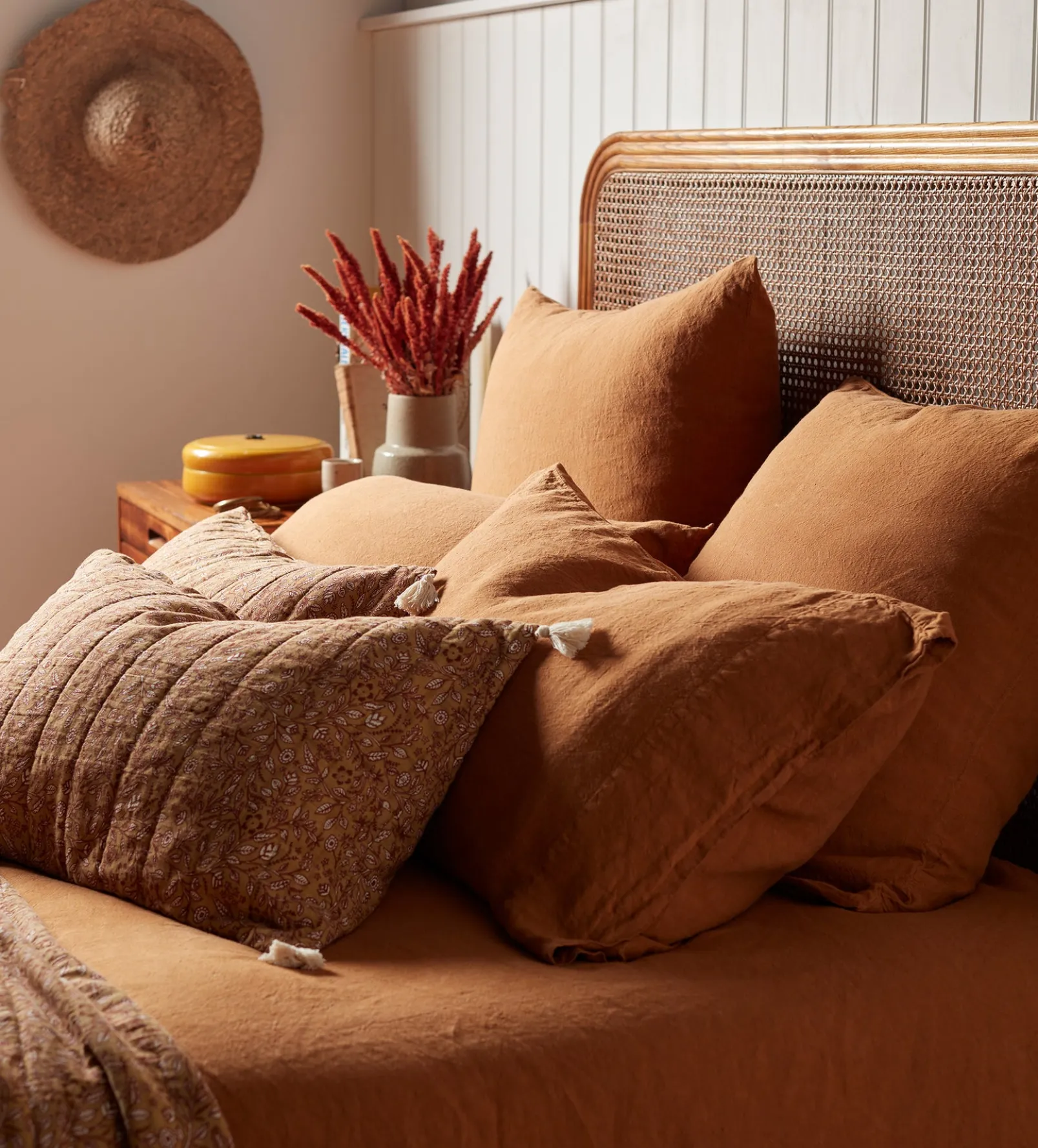 Amber 100% Linen Pillowcase