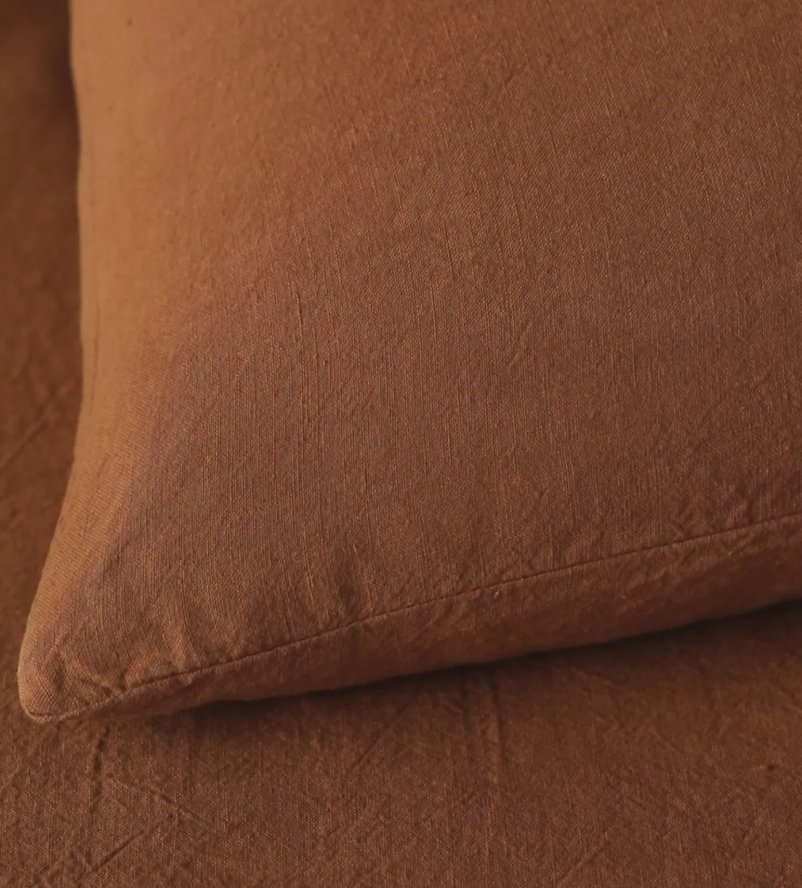 Amber 100% Linen Pillowcase