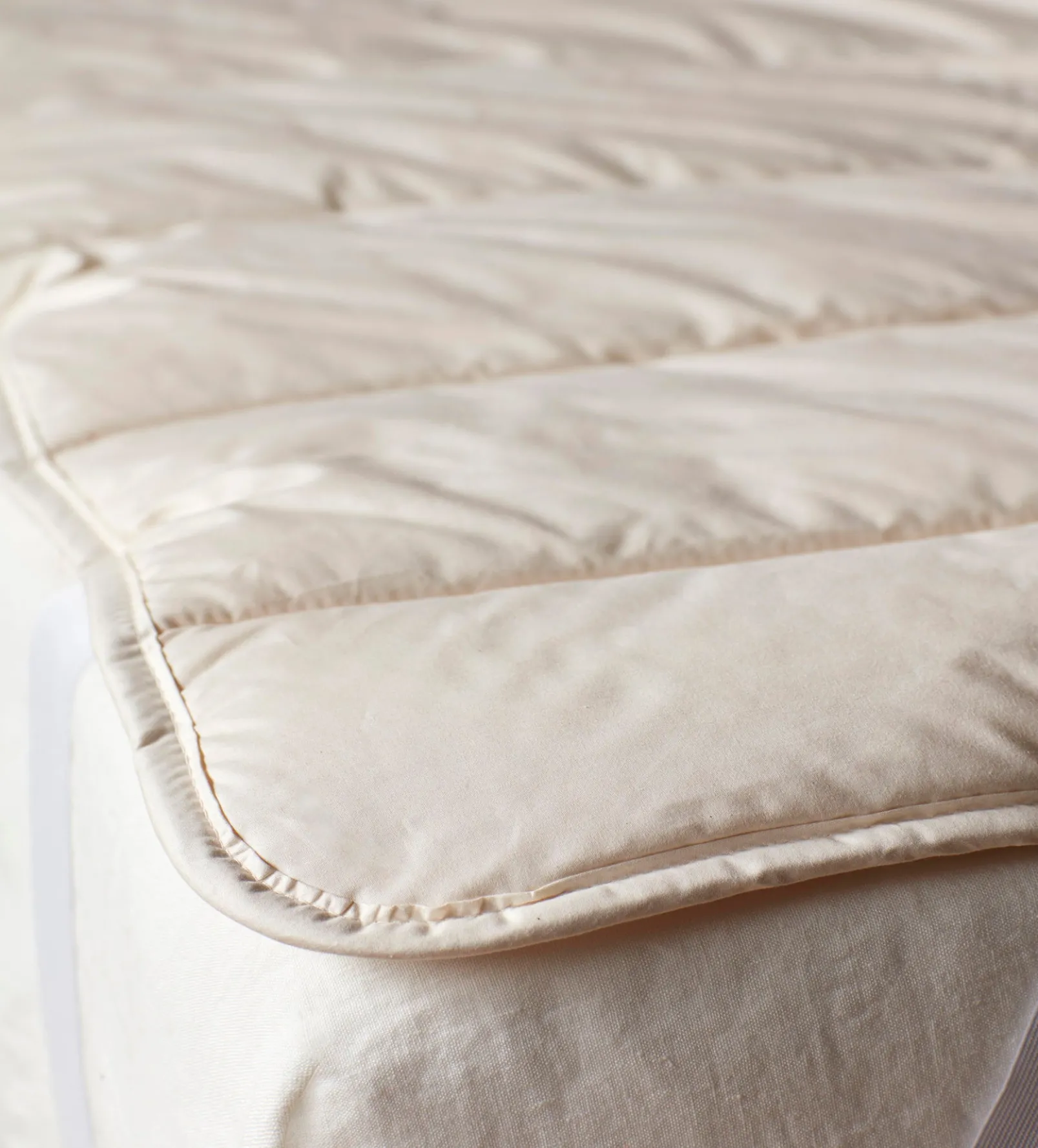 Baa Baa Bedtime Finest Wool Mattress Topper