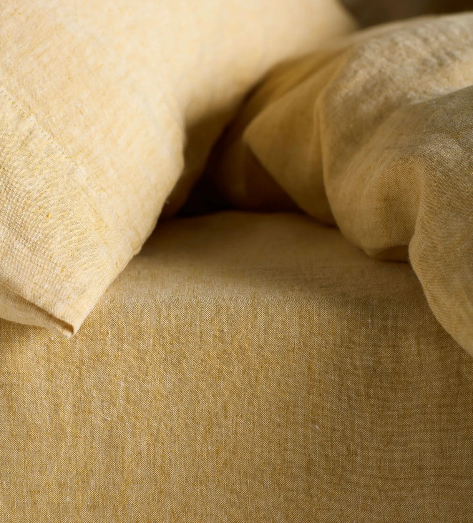 Buttercup 100% Linen Fitted Sheet