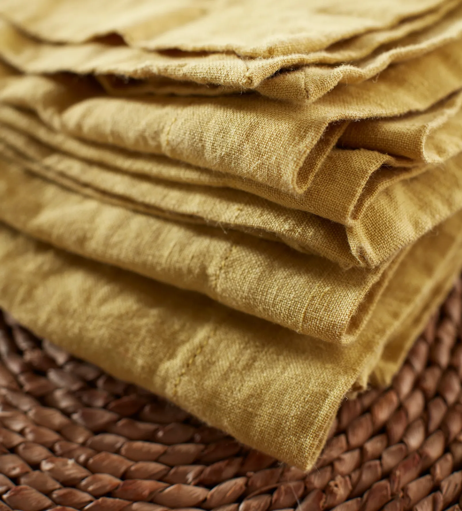 Chartreuse 100% Linen Napkins - Set of 4