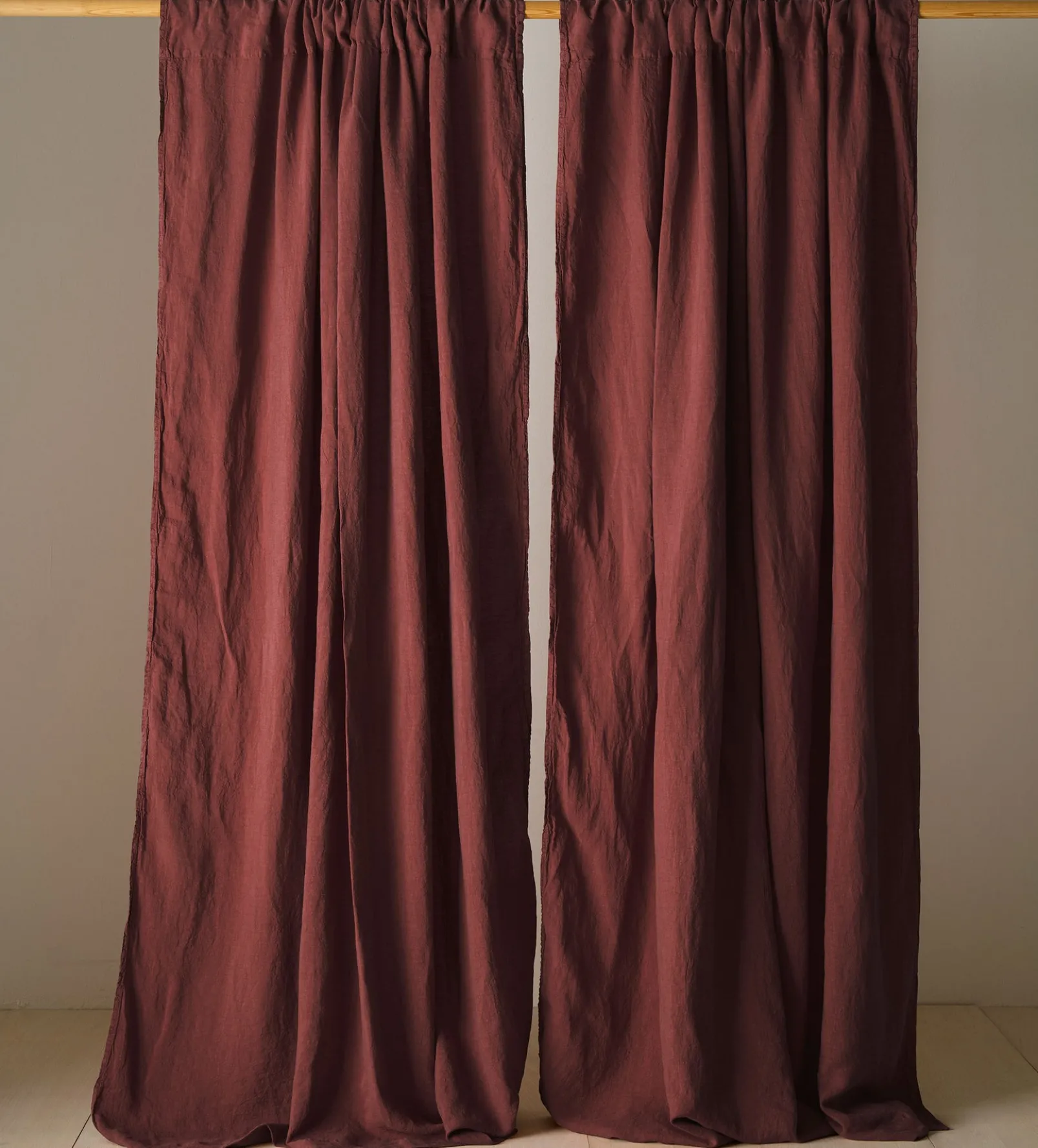 Conker 100% Linen Loop Top Curtain (Single)