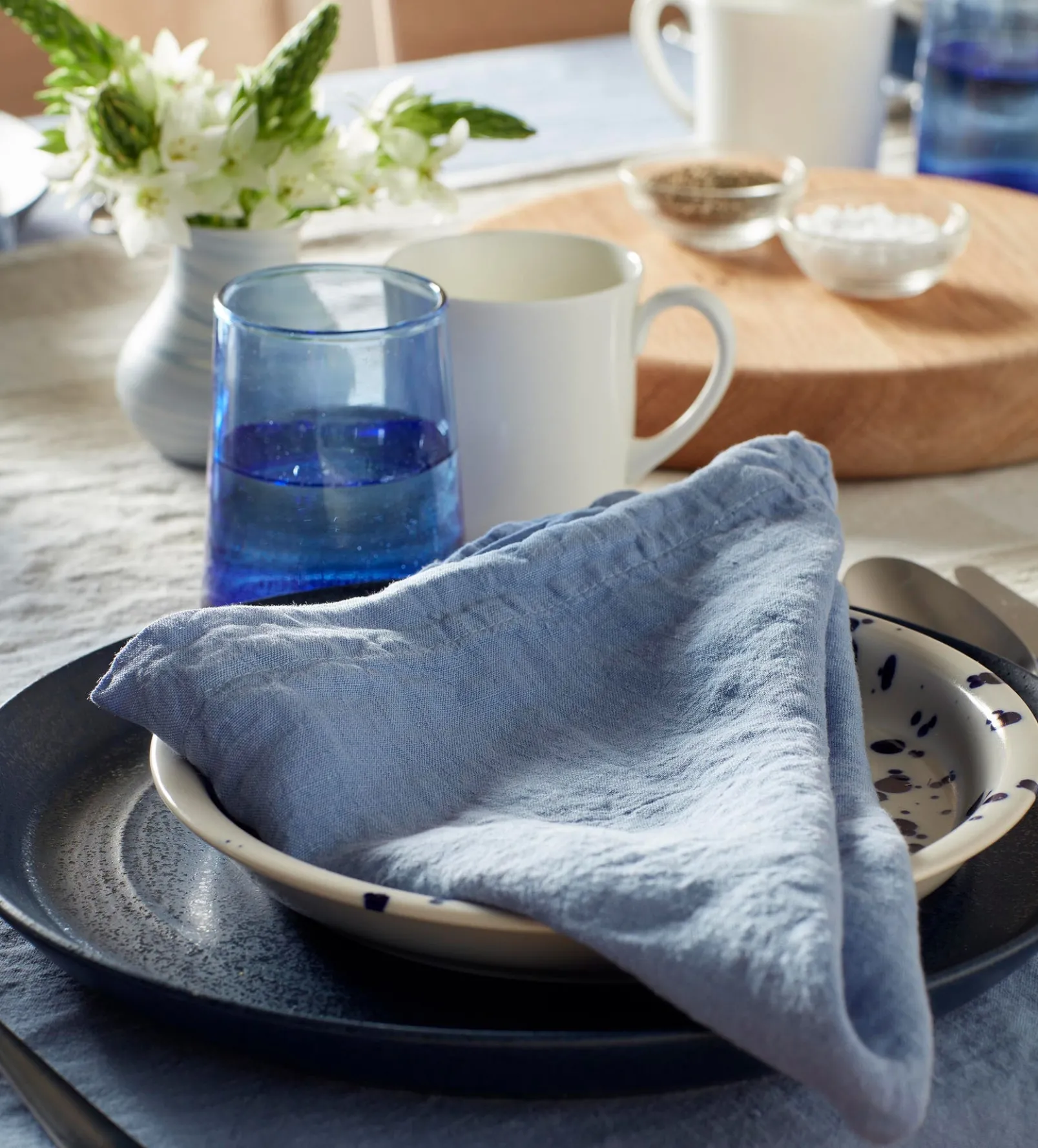 Cornflower Blue 100% Linen Napkins - Set of 4