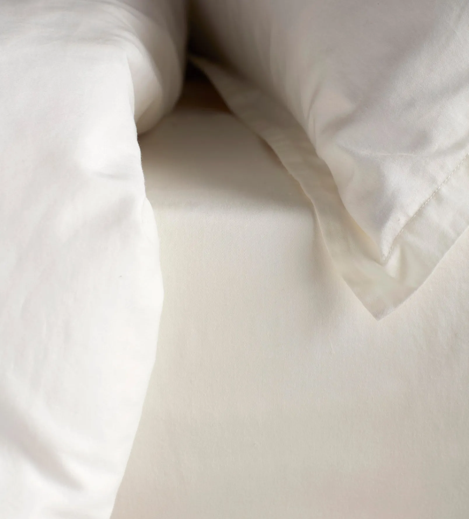 Cream Super Soft 100% Cotton Fitted Sheet