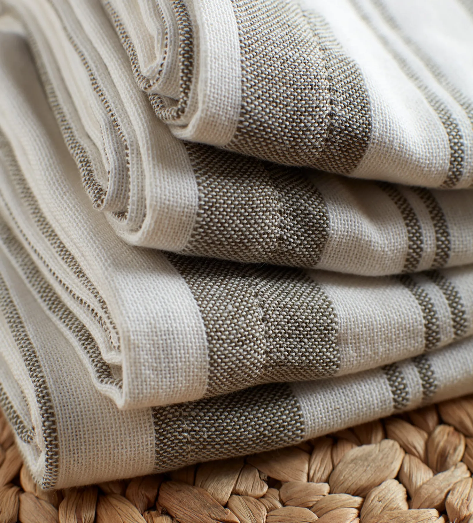 Dark Olive Isaac 100% Cotton Napkins - Set of 4