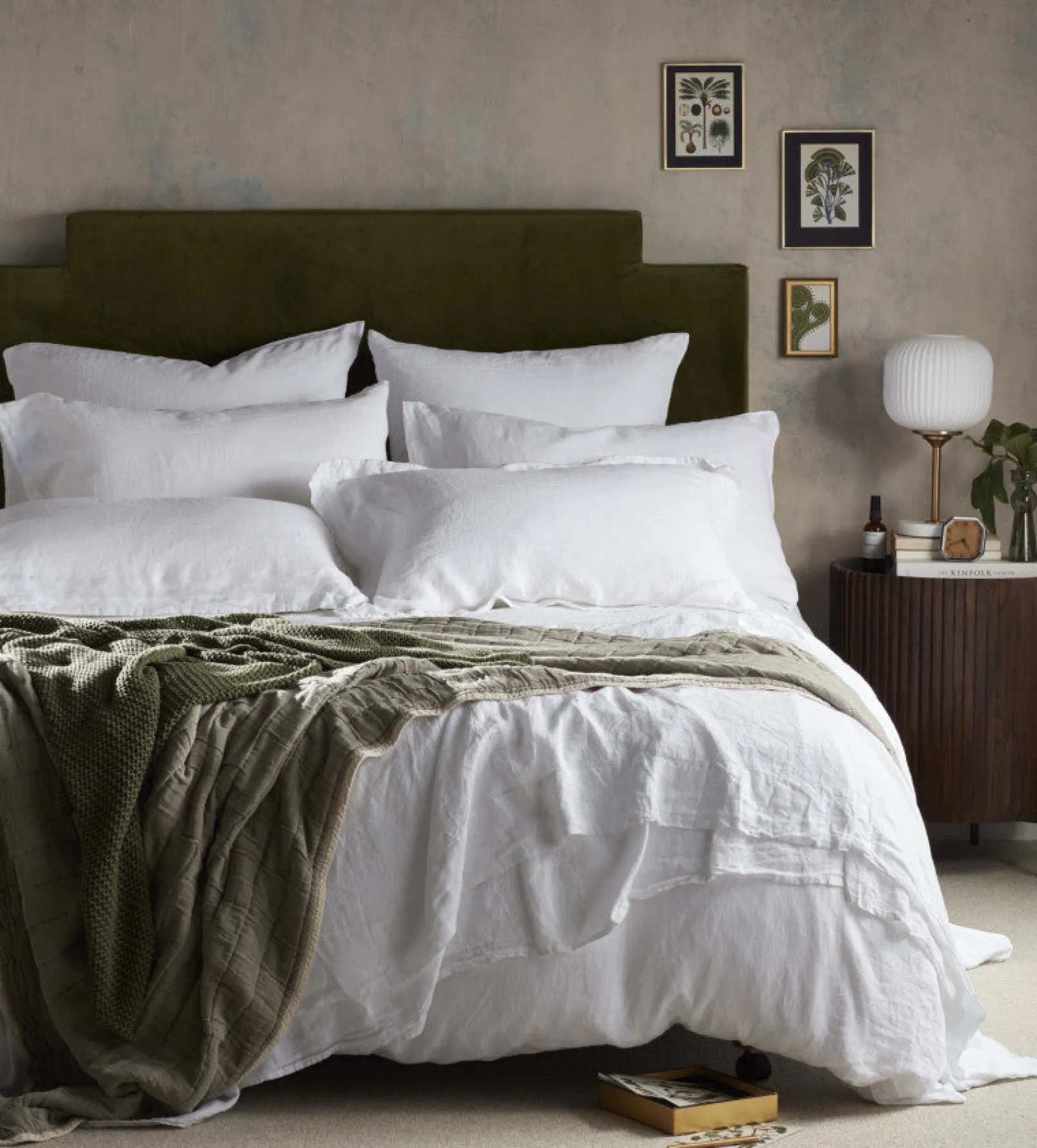 Green Vivienne 100% Cotton Quilted Throw