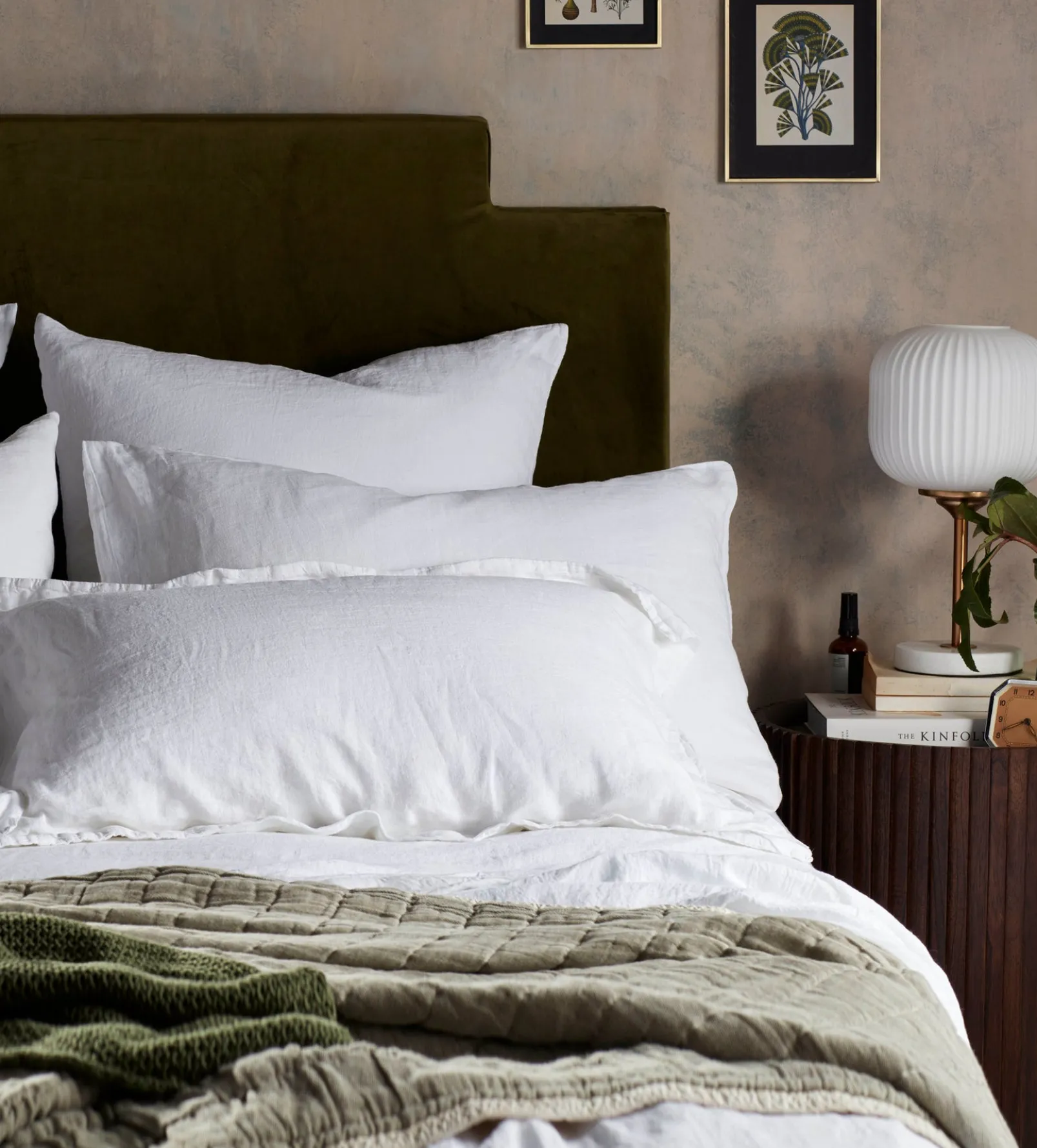 Green Vivienne 100% Cotton Quilted Throw