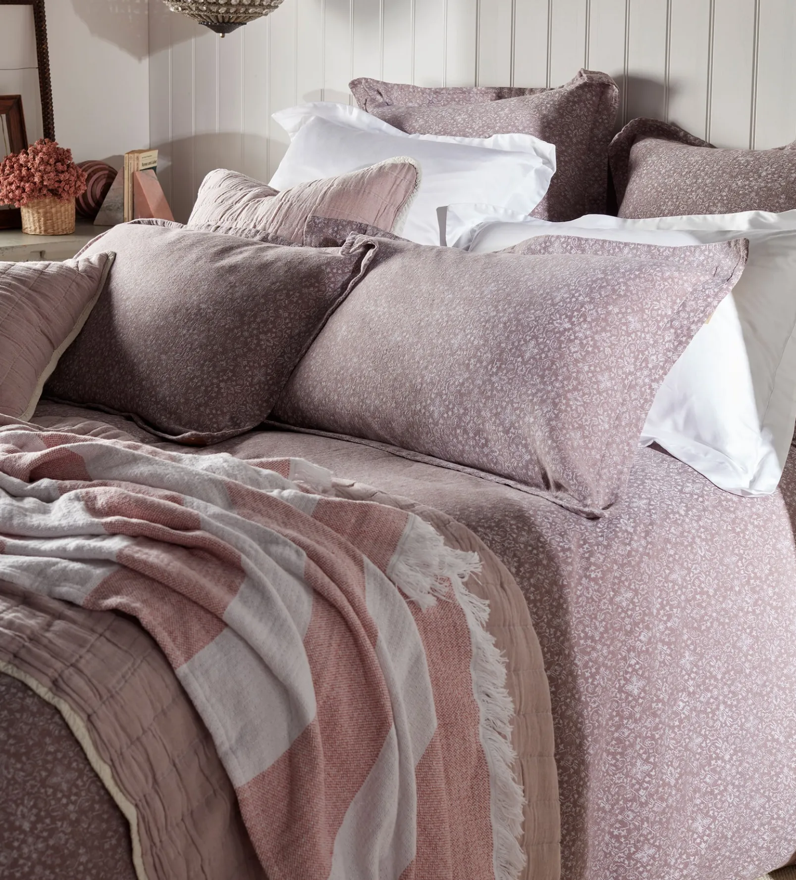 Jasmine Floral Jacquard 100% Cotton Duvet Cover