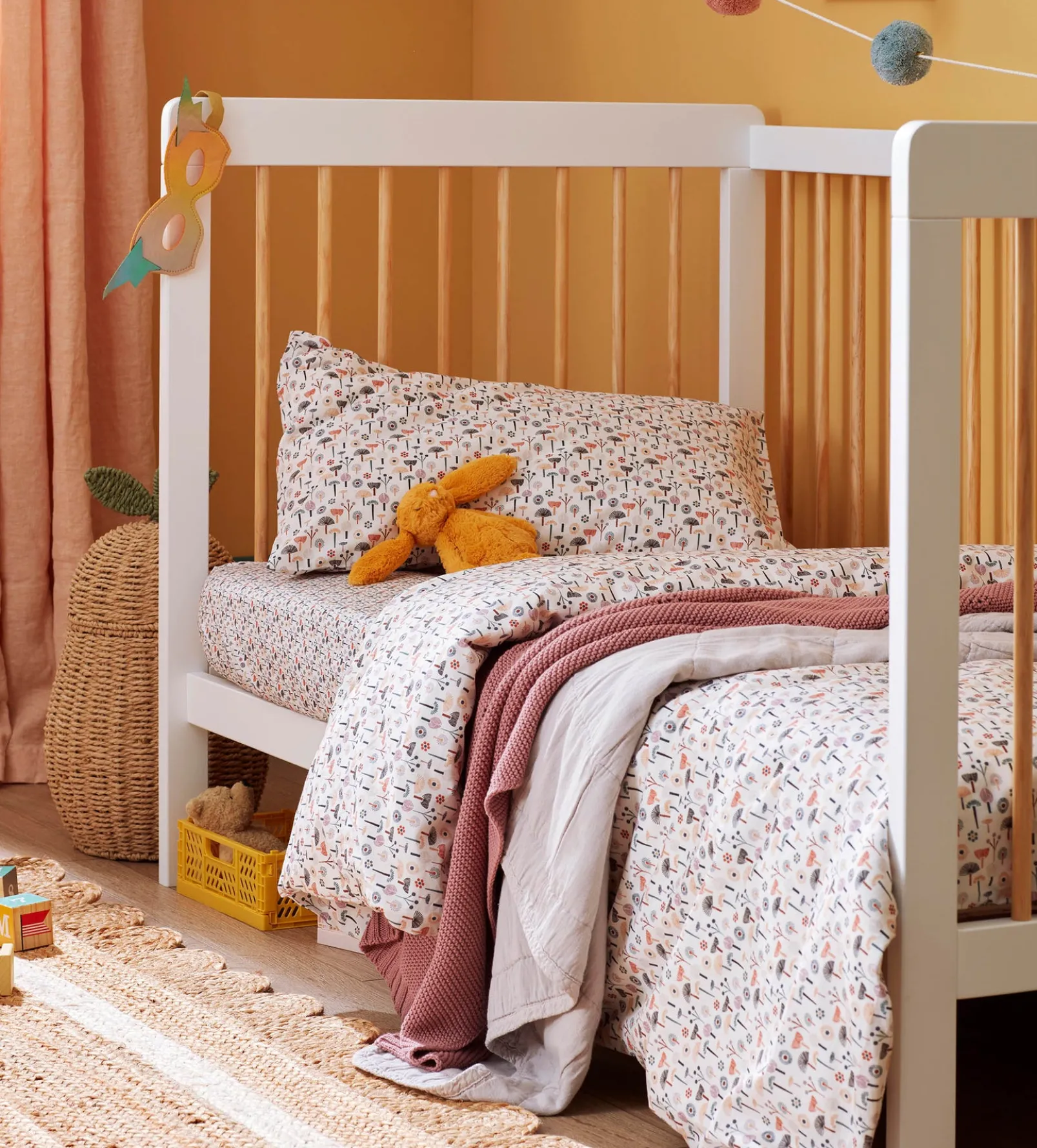 Molly Meadow 100% Organic Cotton Cot Bed Duvet Cover Set