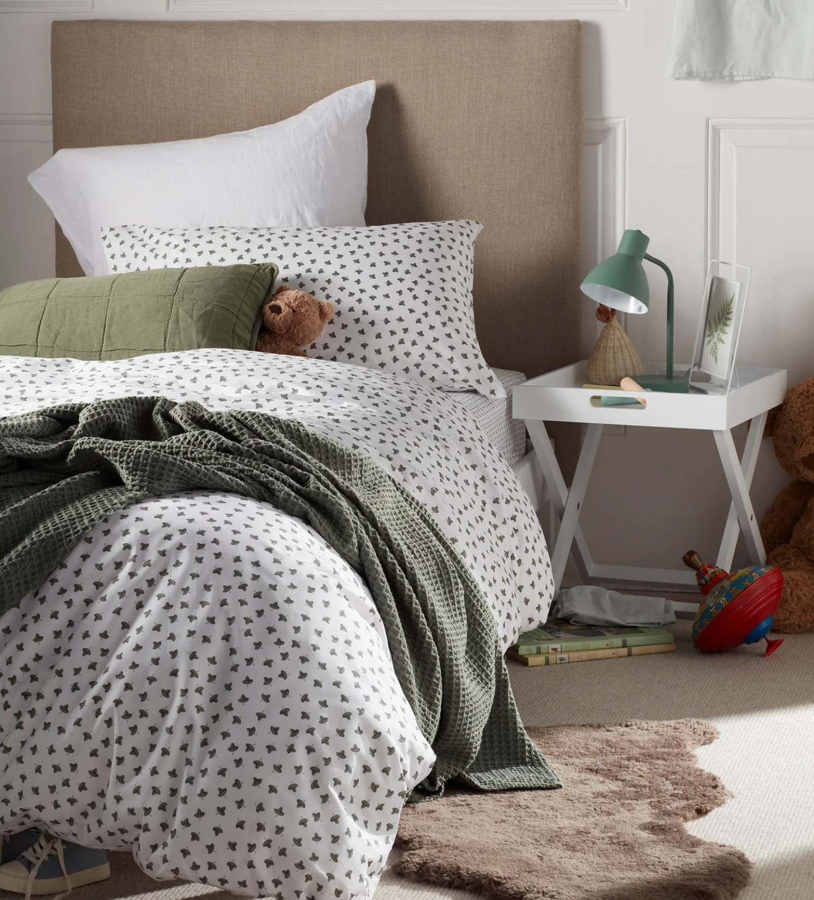 Olive Little Leaf 100% Organic Cotton Housewife Pillowcase