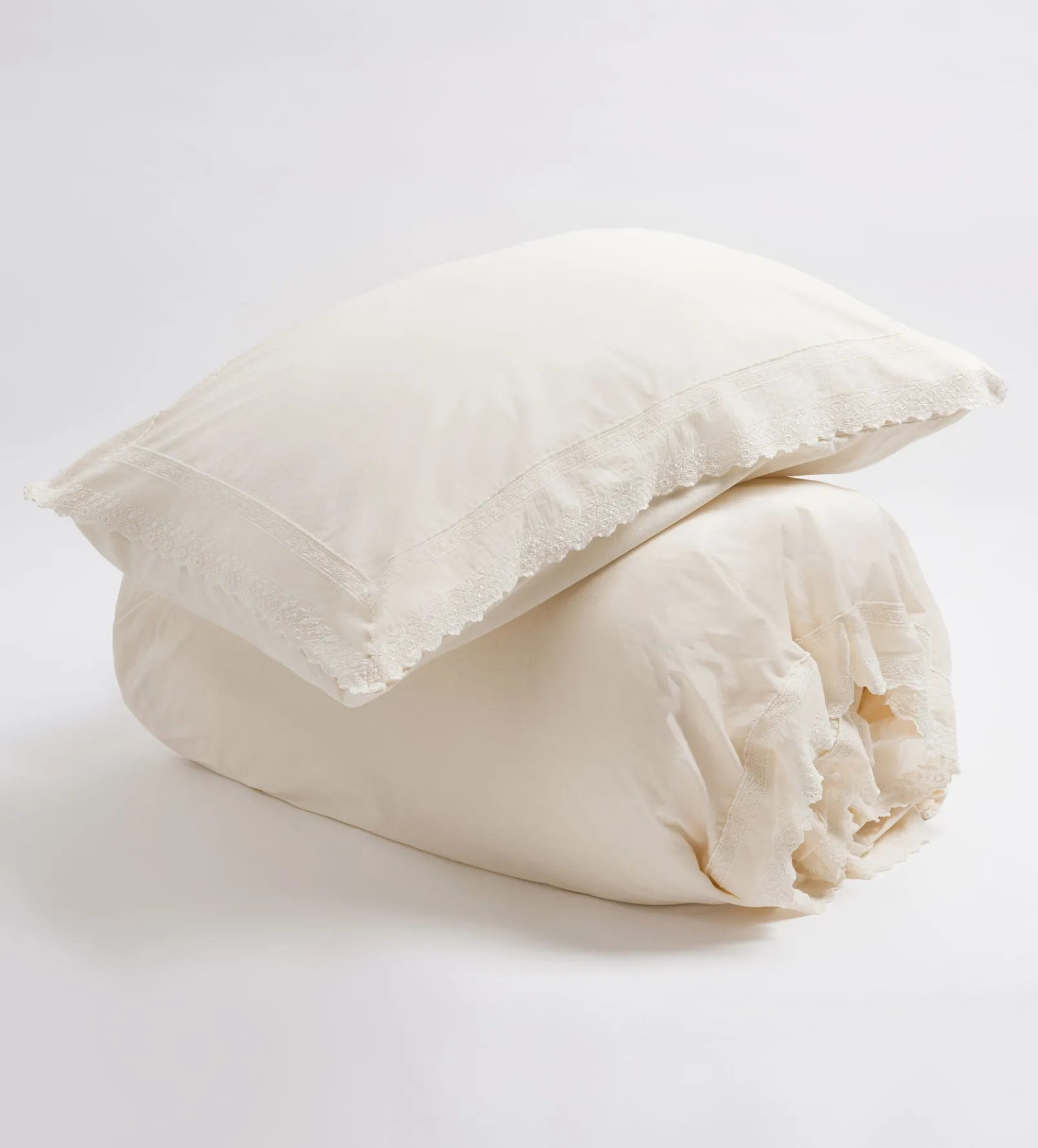 Pia Embroidered 100% Cotton Duvet Cover