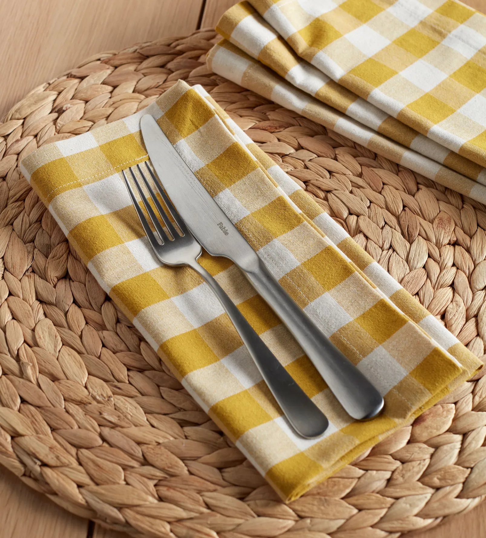 Saffron Heidi 100% Organic Cotton Napkins - Set of 4