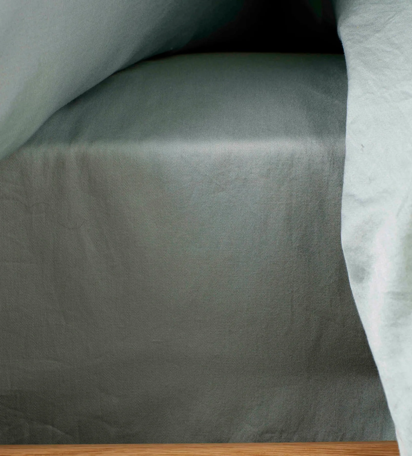 Sage Super Soft 100% Cotton Fitted Sheet
