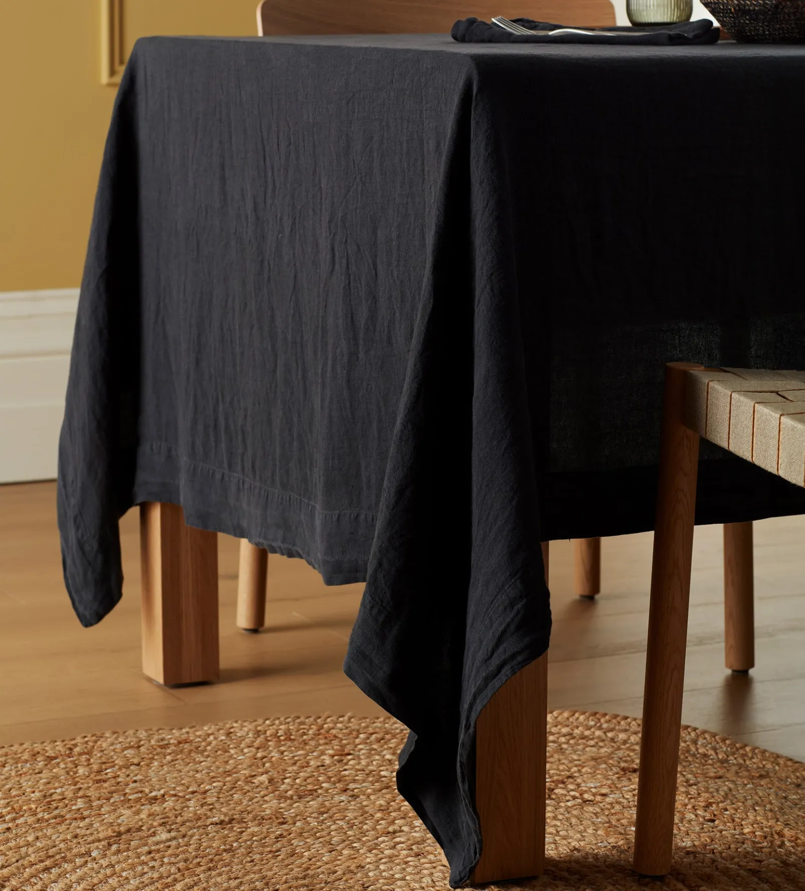Soot 100% Linen Tablecloth