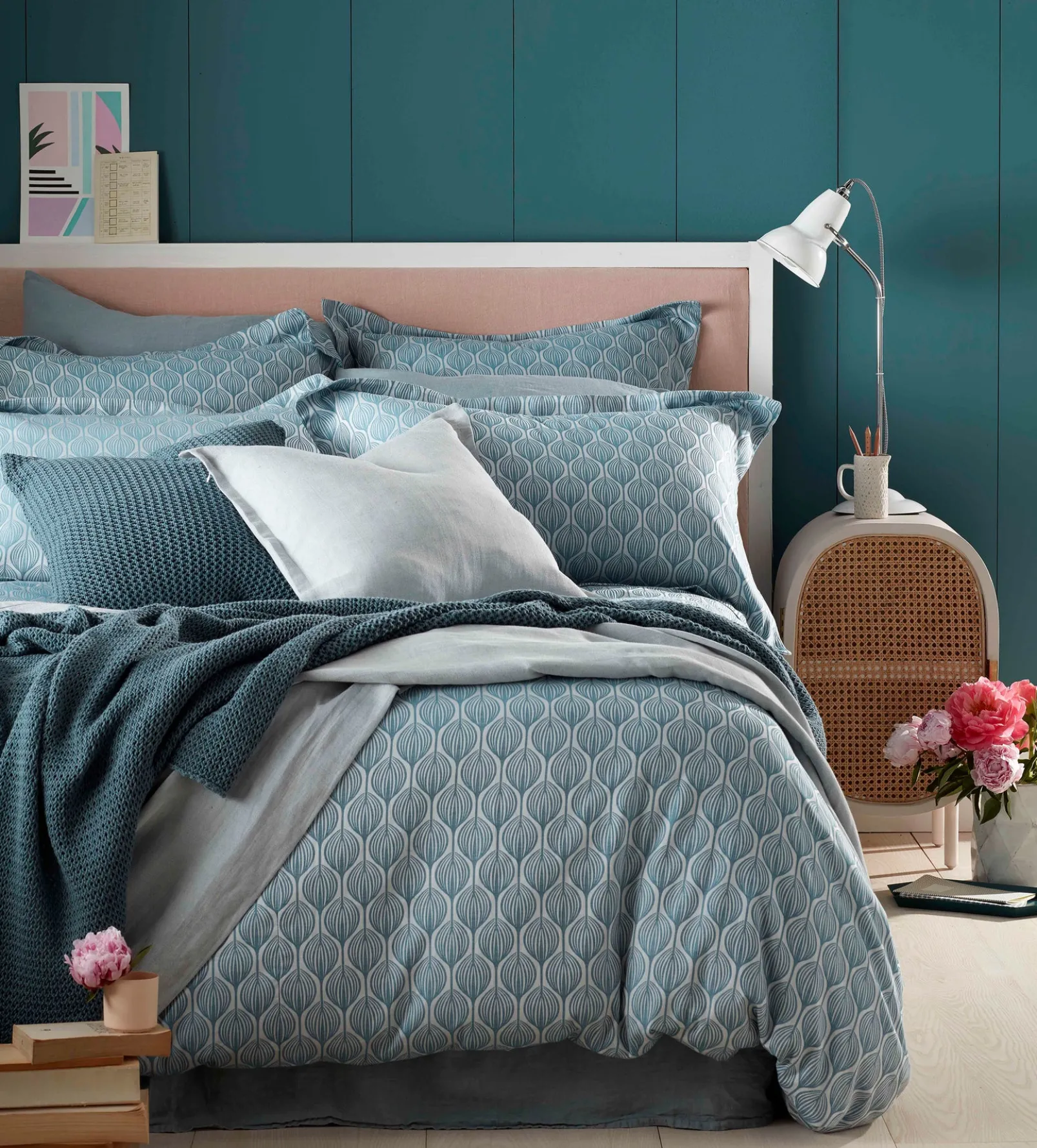 Teal Teasels 100% Cotton Duvet Cover