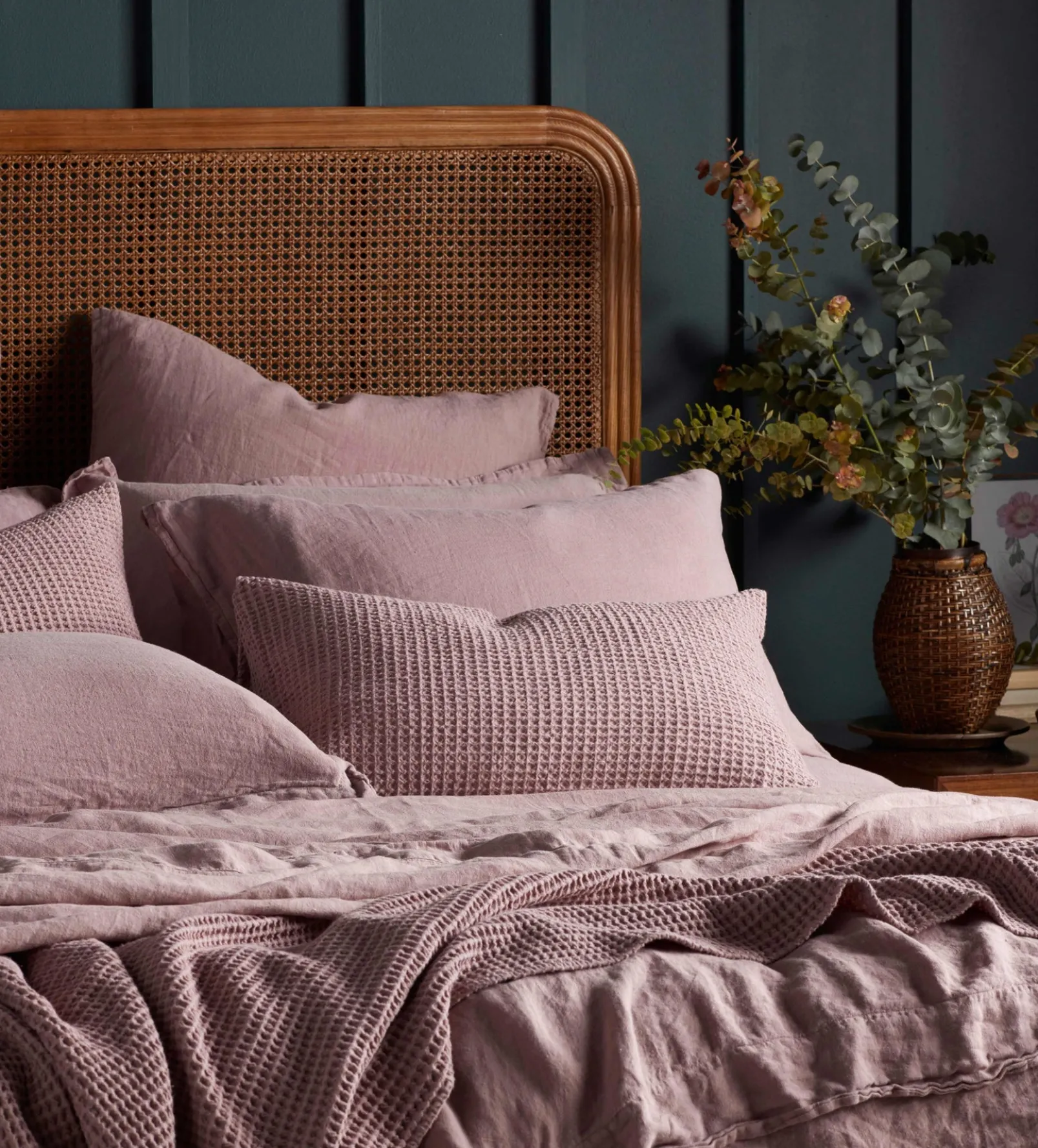 Vintage Rose 100% Linen Oxford Pillowcase