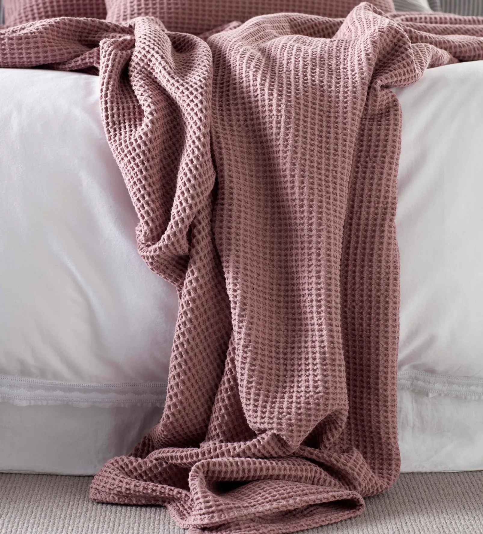 Vintage Rose Big Waffle 100% Cotton Throw