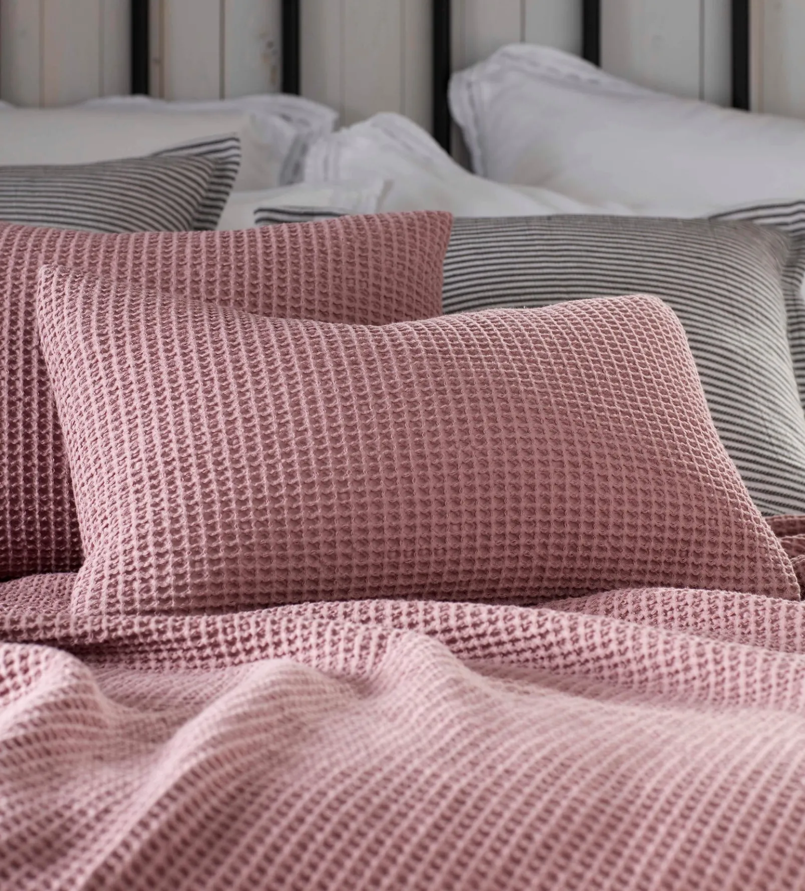 Vintage Rose Big Waffle 100% Cotton Cushion Cover