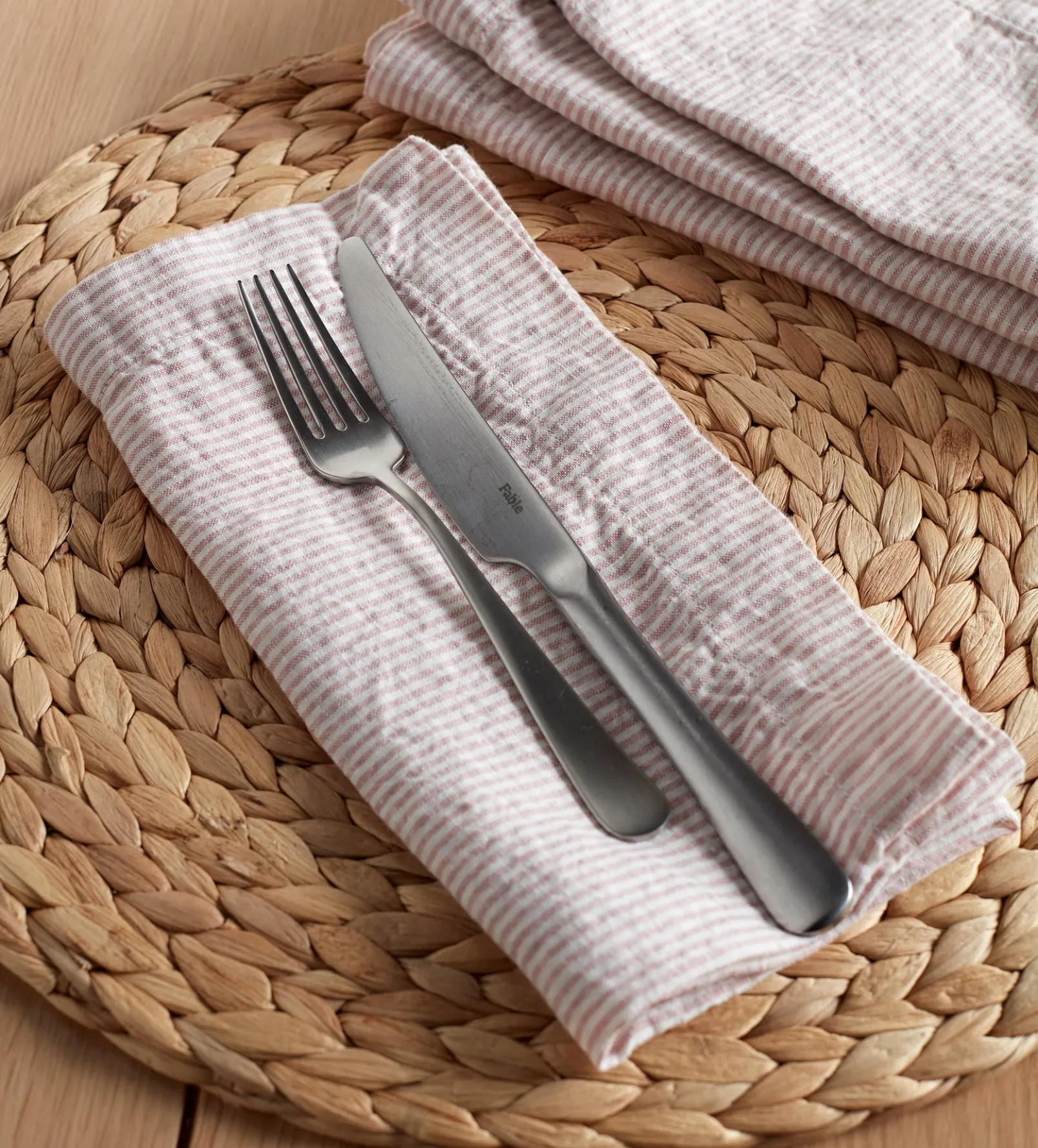 Vintage Rose Sid Stripe 100% Linen Napkins - Set of 4