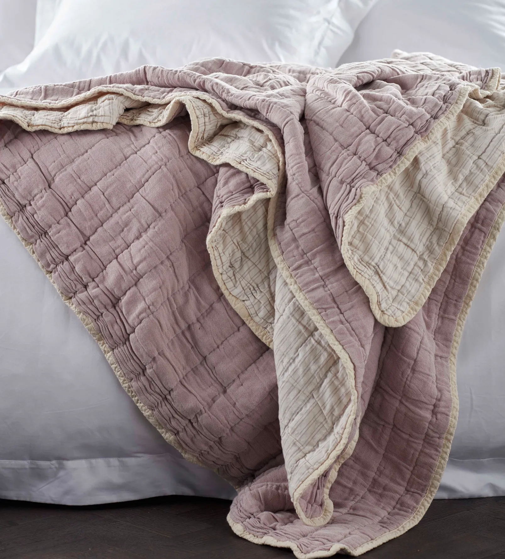 Vintage Rose Vivienne 100% Cotton Quilted Throw