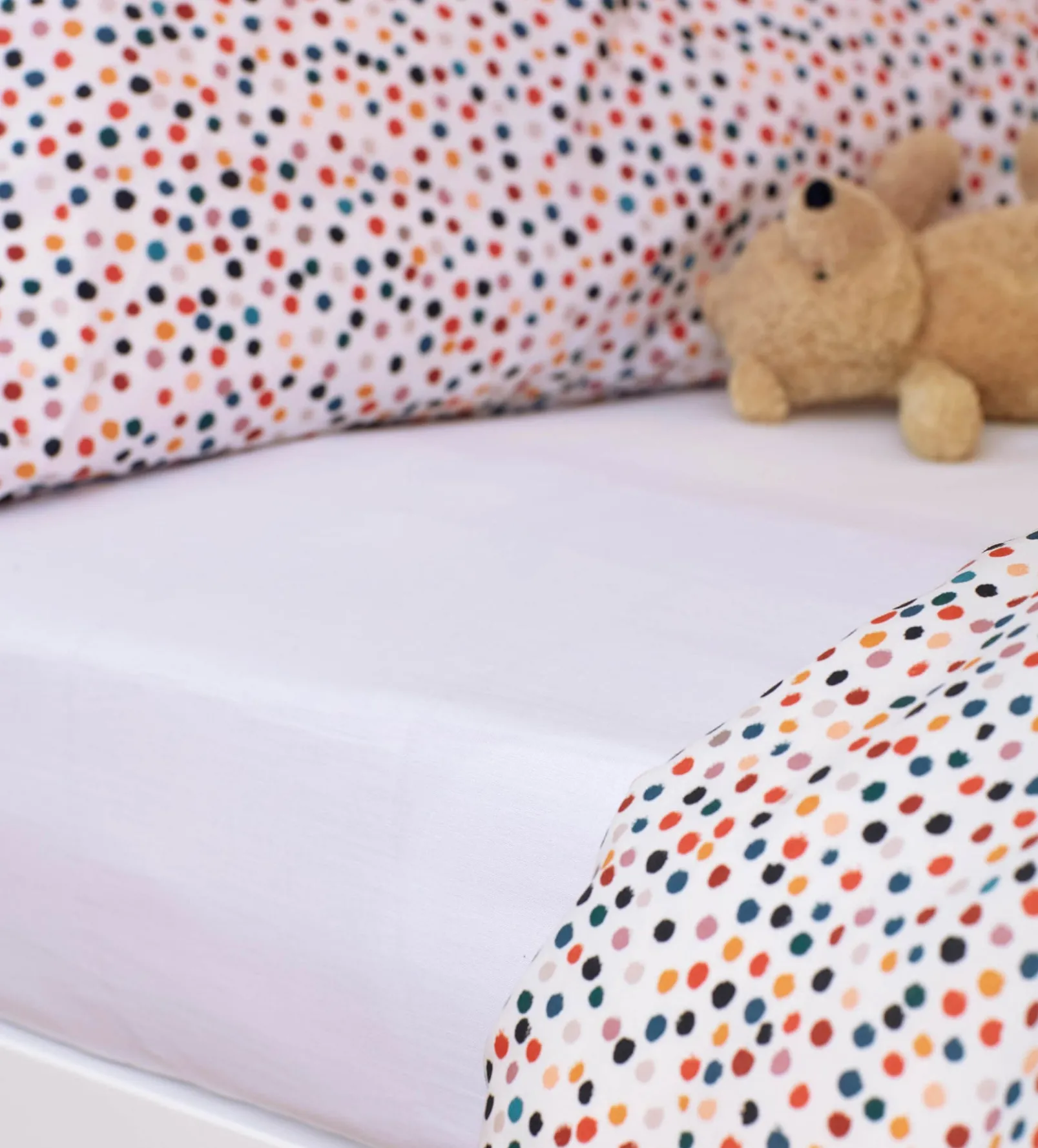 White 100% Organic Cotton Cot Bed Fitted Sheet