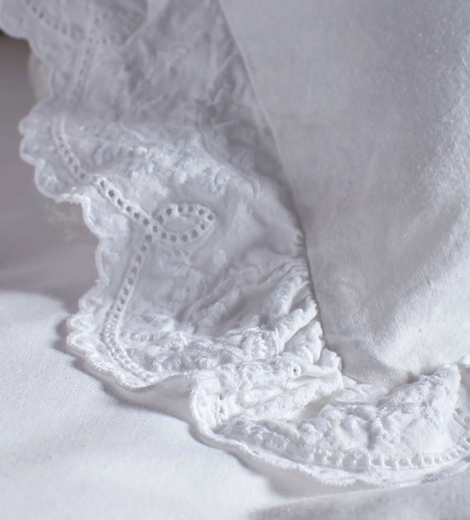 White Elsie Cotton Linen Oxford Pillowcase