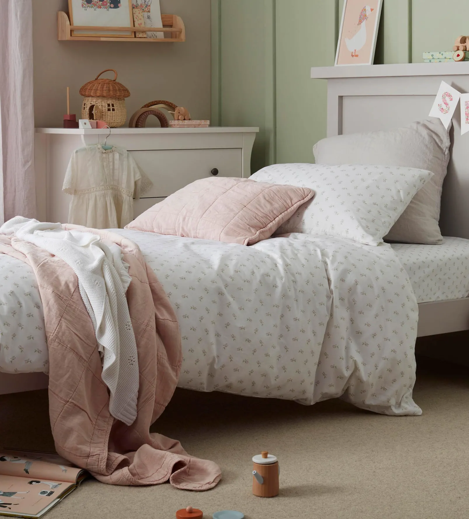 White Fleur 100% Organic Cotton Single Duvet Cover Set