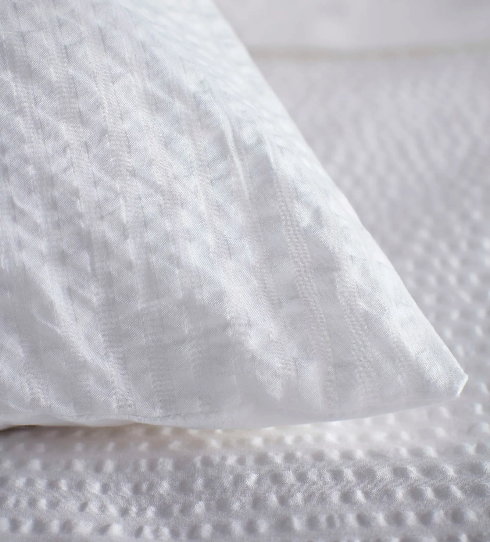 White Seersucker 100% Cotton Housewife Pillowcase